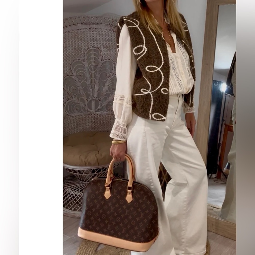 MADE IN ITALY Brown and White Patterned Vest